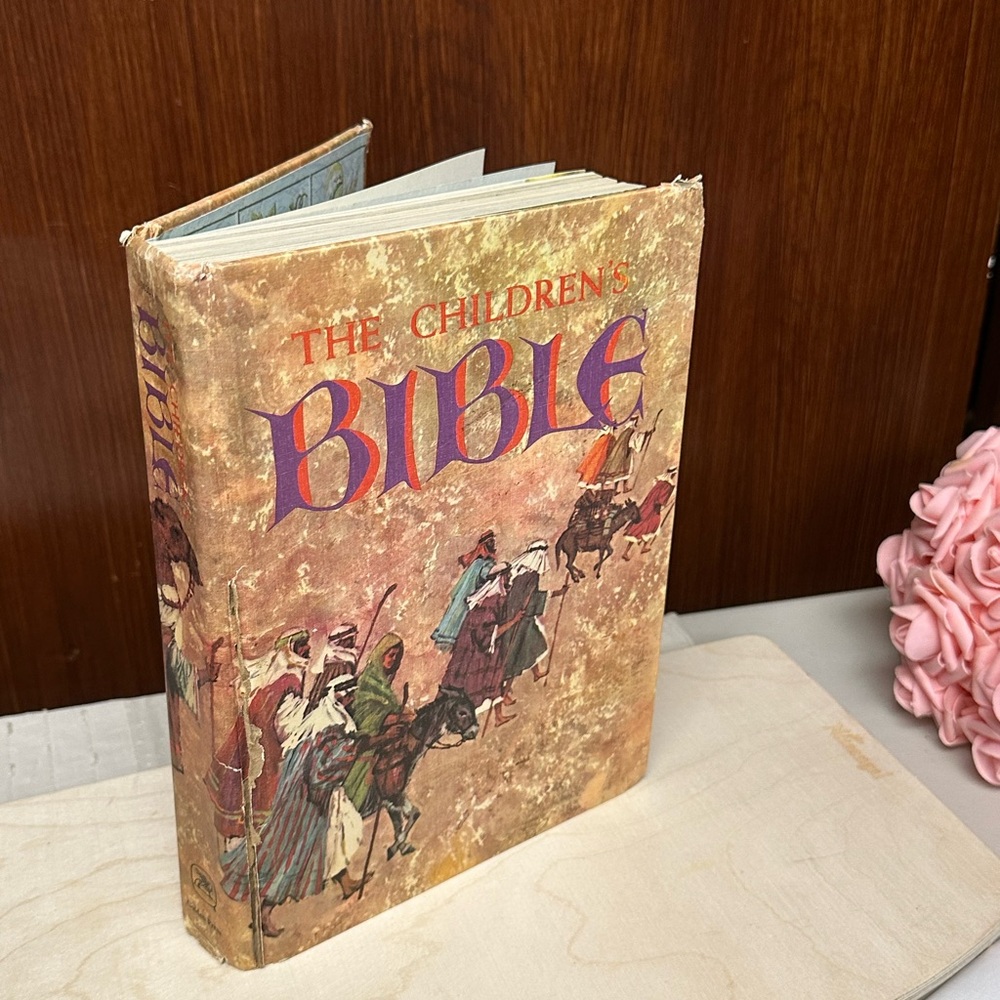 Mid century Golden Press The Childrens Bible Book 
The Children's Bible